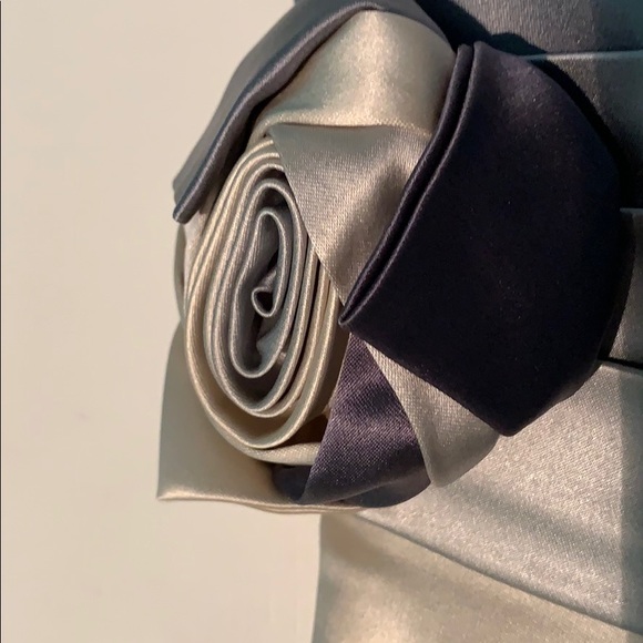 Banana Republic 100% heavy silk strapless dress - Picture 3 of 7